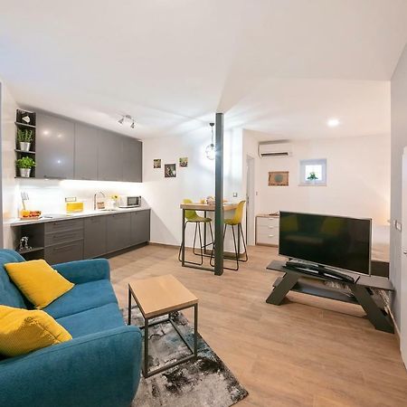 Mariva Downtown Studio Apartman Rovinj Kültér fotó